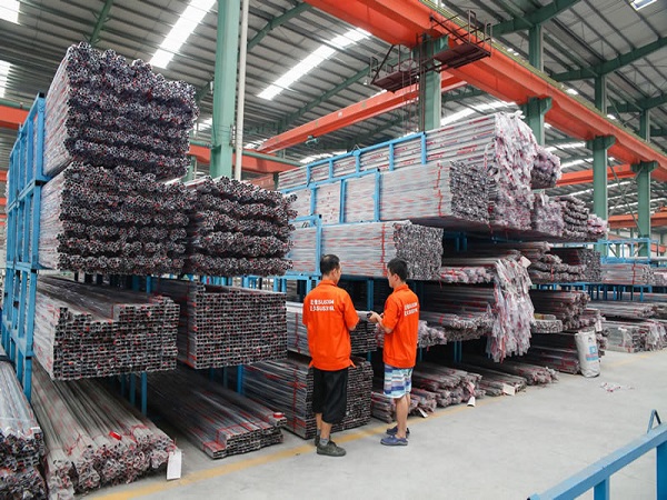 優(yōu)質(zhì)的不銹鋼裝飾管哪里有？